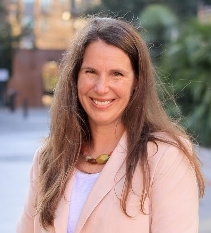Laura Sutton Image